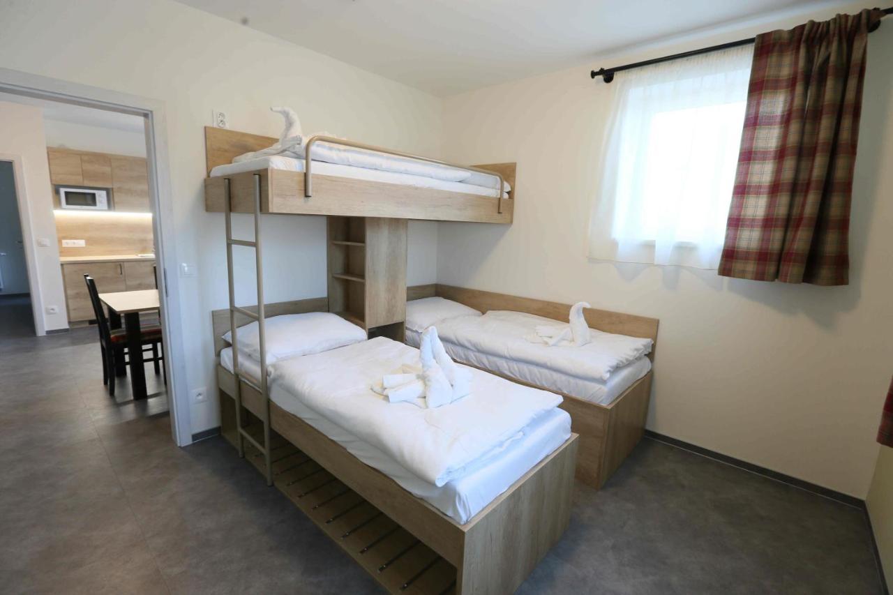 Apartmány AURA Bozi Dar Exterior foto