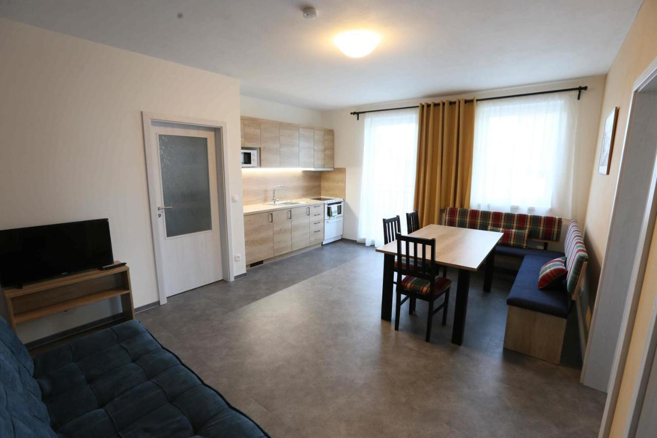 Apartmány AURA Bozi Dar Exterior foto